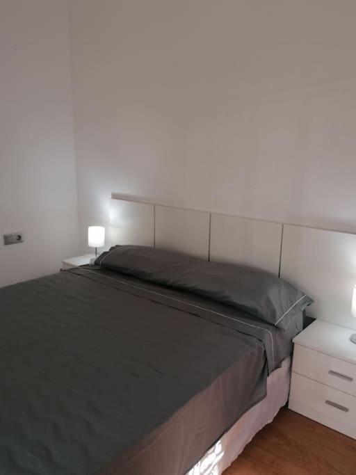 Studio Paris Apartment Естепона Екстериор снимка