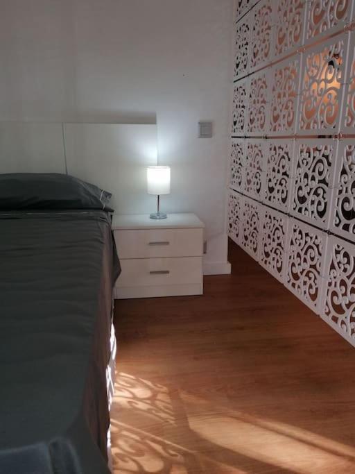 Studio Paris Apartment Естепона Екстериор снимка